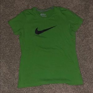 green womens nike t-shirt